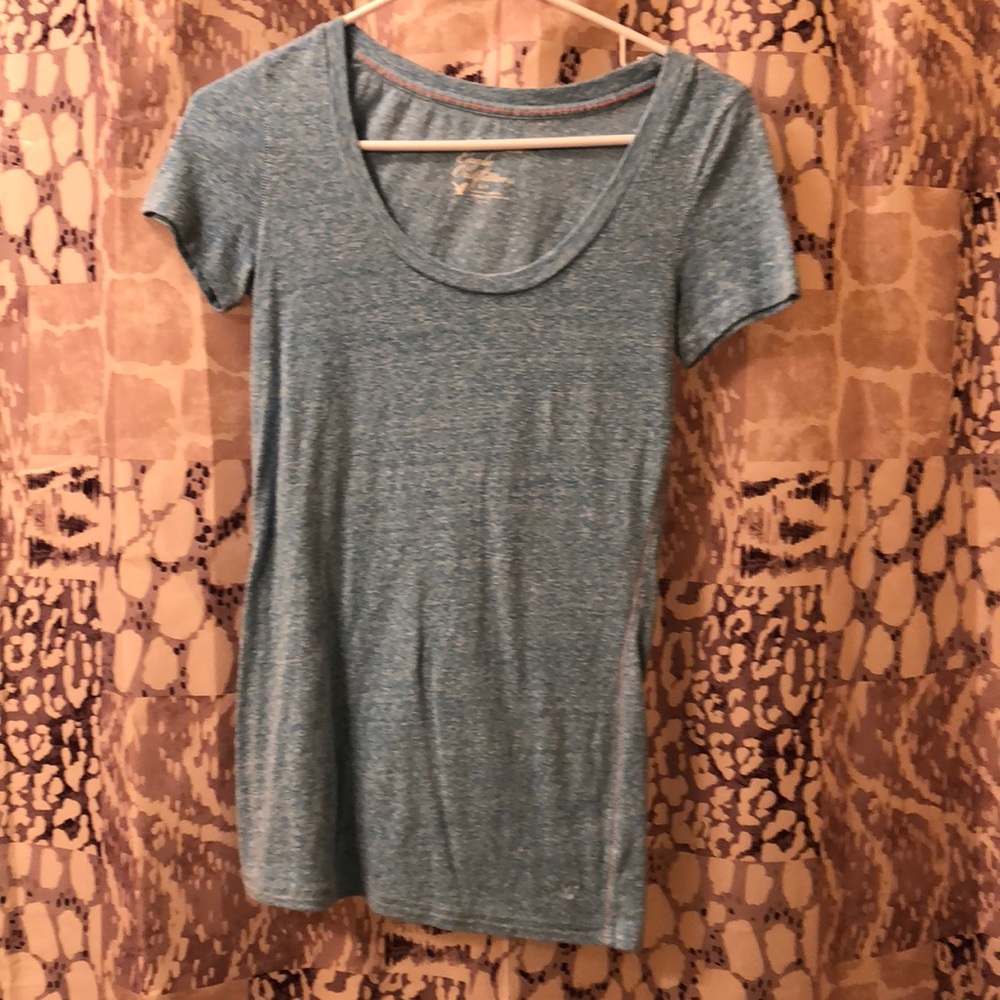 American eagle Light blue comfort tee.